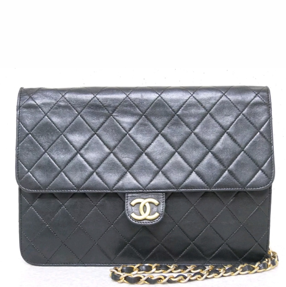 Vintage Lambskin CHANEL Bag